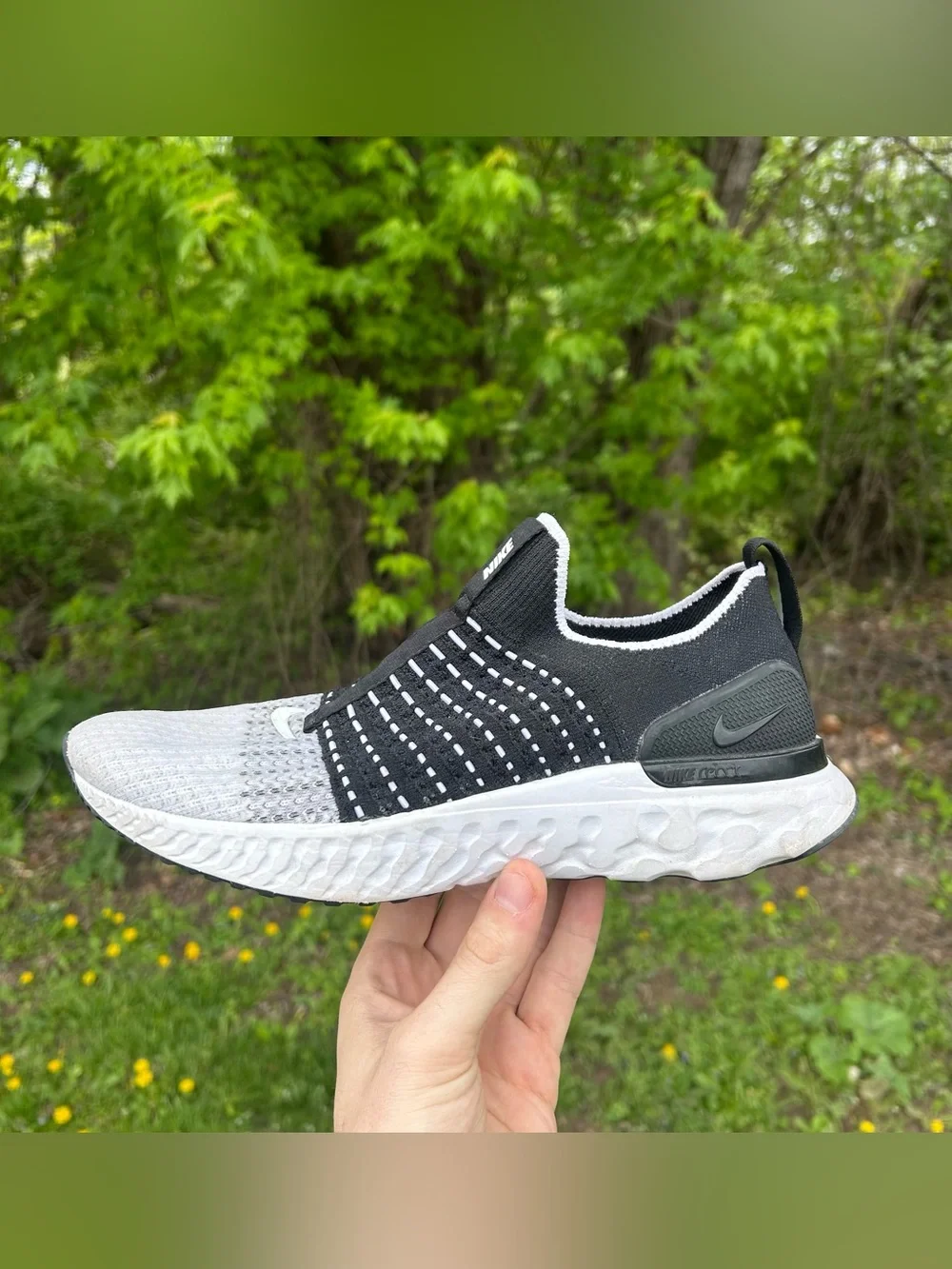 Nike React Phantom Run Flyknit 2 Men Size 8 US Black Running Shoes CJ0277-001 - Picture 1 of 6